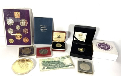 A group of commemorative coins and related, including The Platinum Jubilee ‘half gram’ gold £5