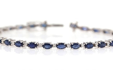 NOT SOLD. A sapphire bracelet set with numerous sapphires and diamonds, monuted in 14k white gold. L. app. 19.5 cm. – Bruun Rasmussen Auctioneers of Fine Art