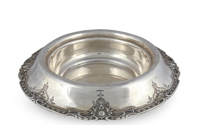 An American sterling silver centerpiece bowl Early 20th century...