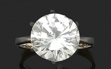 BAGUE « DIAMANT » Diamant rond taille brillant... - Lot 33 - Aguttes