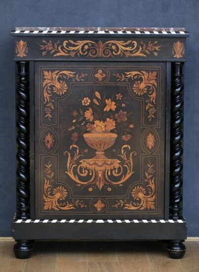 BUFFET A HAUTEUR D'APPUI Style Louis XIII…