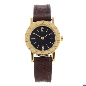 BULGARI - a lady's 18ct yellow gold wrist watch.