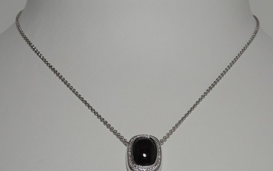 B&C gioielli - 18 kt. White gold - Necklace with pendant - 9.02 ct Garnet - Diamonds