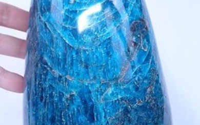 Beautiful Large Sparkling Apatite Freeform - 280×130×130 mm - 7702 g