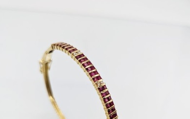 Bracelet - 18 kt. Yellow gold - 2.52 tw. Ruby - Diamond
