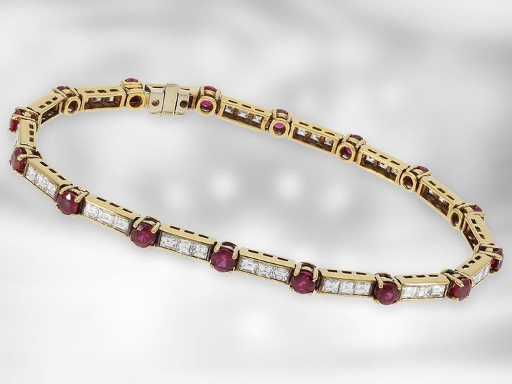 Bracelet: fine vintage ruby/diamond bracelet made of 18K...