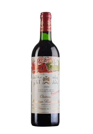 Château Mouton-Rothschild 1989, Pauillac, 1er cru classé Some bottles with signs of old seepage Levels seven base of neck, two top, and three mid-upper shoulder In original wooden case