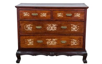 Chest of drawers in teak oriental manufacture, early 20th century