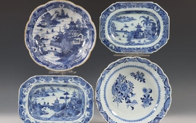 China, blue and white porcelain dishes, Qianlong, a.o....