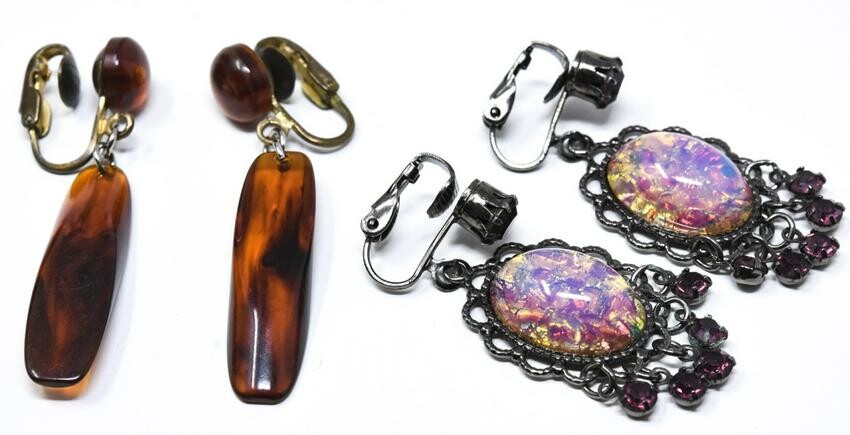 Costume Jewelry Earrings - Faux Amber Faux Opal