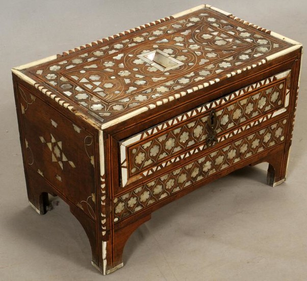 DAMASCUS MOTHER OF PEARL INLAID WOODEN WEDDING BOX