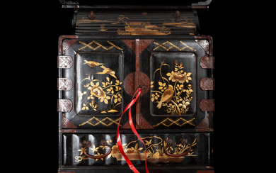 Exquisite Japanese Meiji tabletop cabinet in lacquered and gilded wood,...