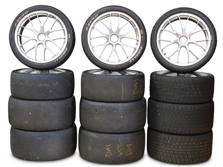 Ferrari 458 Challenge Wheels and Tyres