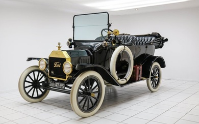 Ford - Model T Touring Car - 1915