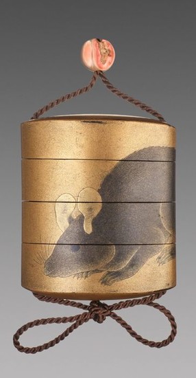 Inro (1) - Gold lacquer -3 CASES INRO with TWO RATS - Signatures :Goyo onmakieshi /Reiboku ga - Japan - Edo Period (1600-1868)