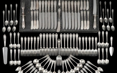 International Silver Co. "Fontaine" Sterling Silver Flatware with Chest