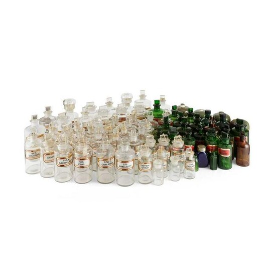 LARGE COLLECTION OF GLASS PHARMACY BOTTLES LATE 19TH