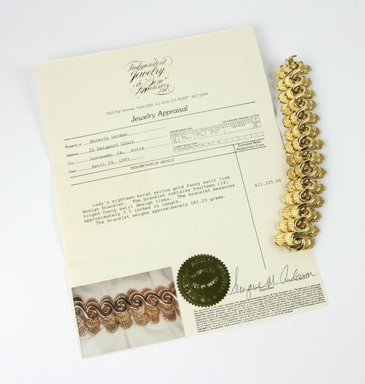 Ladies 18k Yellow Gold Designer Bracelet
