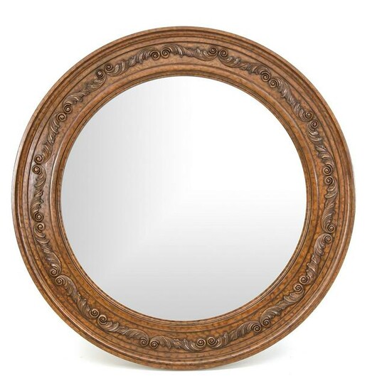 Large round mirror Ã˜ 138 cm.