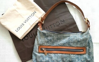 Louis Vuitton - Baggy GM Shoulder bag