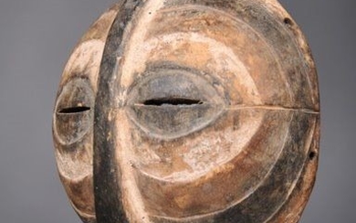 Mask (1) - Wood - Bifwebe "masque de case" - Luba - Congo DRC