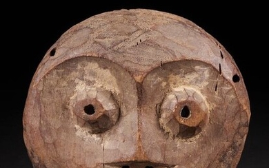 Mask - Wood - lega - DR Congo