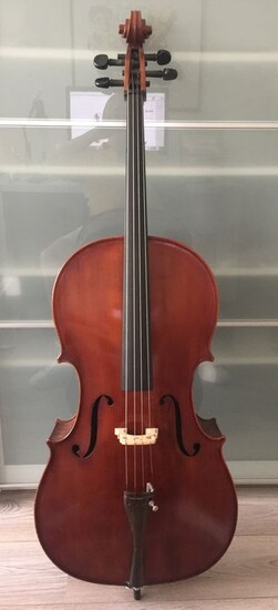 Mirecourt France - 4/4 - Cello (violoncello) - France - 1920