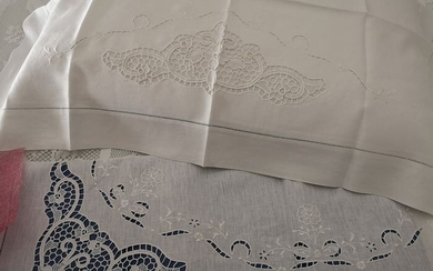 Museum !! Pure linen sheet with Burano di Venezia embroidery completely by hand. 265 x 280 cm - Linen - 21st century