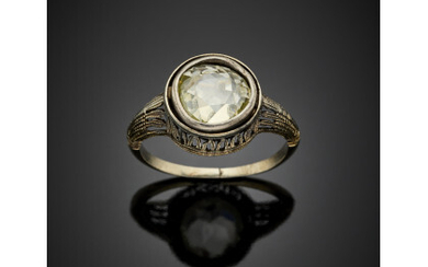 Platinum openwork round table cut ct. 1.06 circa diamond ring, silver details, size 11/51.