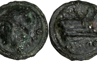 RÉPUBLIQUE ROMAINE Anonymes. Triens, fonte de bronze ND (225-217 av. J.-C.), Rome. RRC.35/3a ; Bronze...