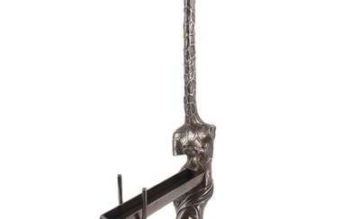 Salvador Dali (1904-1989) - Sculpture, Vénus à la girafe aux tiroirs - 56 cm - Original silver-plated bronze sculpture - 1973