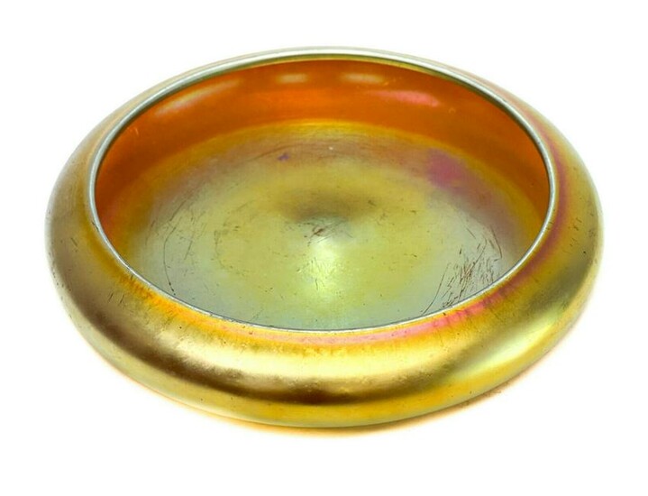 Steuben Gold Aurene Iridescent Glass Centerpiece Bowl