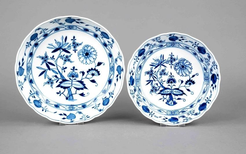 Two round bowls, Meissen, shape