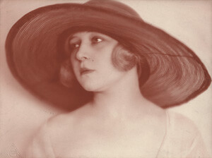 Unknown Photographer – Woman with fashionable hat