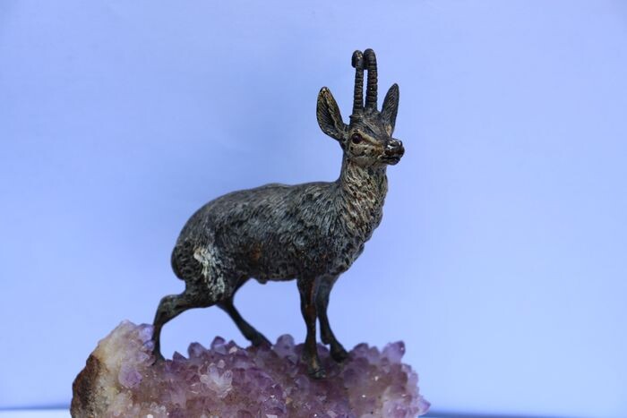 Vienna Foundry - Chamois figurine - Bronze (cold painted) - Late 19th century