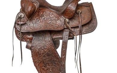 Vintage Texas signed 15" Leather Floral Tooling Western Style Saddle