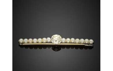 Yellow gold and platinum brooch with a ct. 1.85 circa cushion cut diamond and mm 3.60 circa pearls, g 6.47...