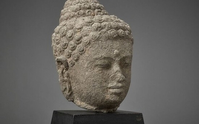 central java andesite Head of buddha - 39×20×20 cm - (1)