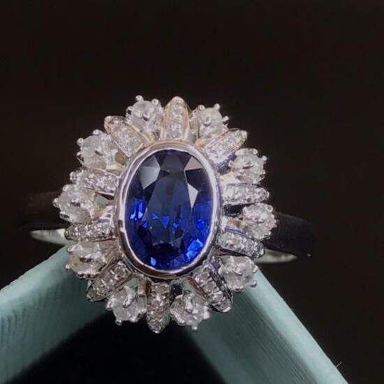 18K White Gold 1.42 ctw Sapphire & Diamond Ring