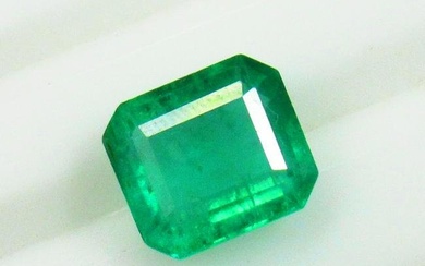 2.88 Ctw Natural Zambian Emerald Octagon Cut