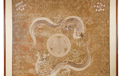 3225934. A LARGE JAPANESE EDO PERIOD SILK EMBROIDERED WALL HANGING.