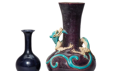 A SMALL PURPLE-GLAZED BOTTLE VASE AND A FAHUA ‘DRAGON’ BOTTLE VASE, 16TH-18TH CENTURY