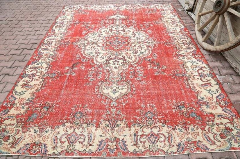 7.9x10.9 TURKISH RUG, Red Vintage Area Rug, Oriental
