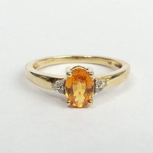 9 carat gold citrine and diamond ring, Birmingham 2012, 2.4 ...