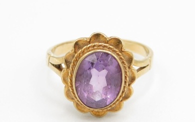 9ct gold vintage amethyst dress ring, milgrain setting (3.7g...