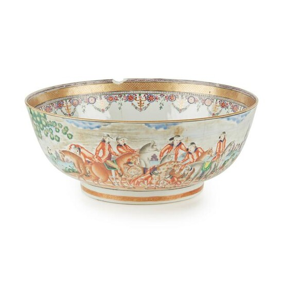 A CHINESE EXPORT EUROPEAN SUBJECT PORCELAIN PUNCH BOWL