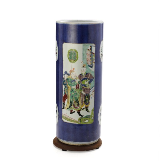 SOLD. A Chinese 20th century enamelled porcelain umbrella stand. H. 61 cm Diam. 24 cm. Mounted onto a wooden base. – Bruun Rasmussen Auctioneers of Fine Art