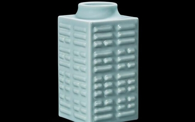 A Chinese pale celadon-glazed "Cong" vase 青