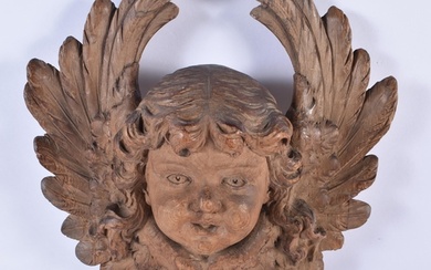 A FINE 18TH CENTURY NORTHERN EUROPEAN CARVED WOOD HEAD OF A ...