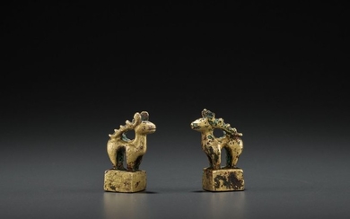 A PAIR OF GILT BRONZE ‘STAG’ SEALS, EASTERN...